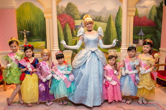 Hong Kong Disneyland - Rapunzel Costume
